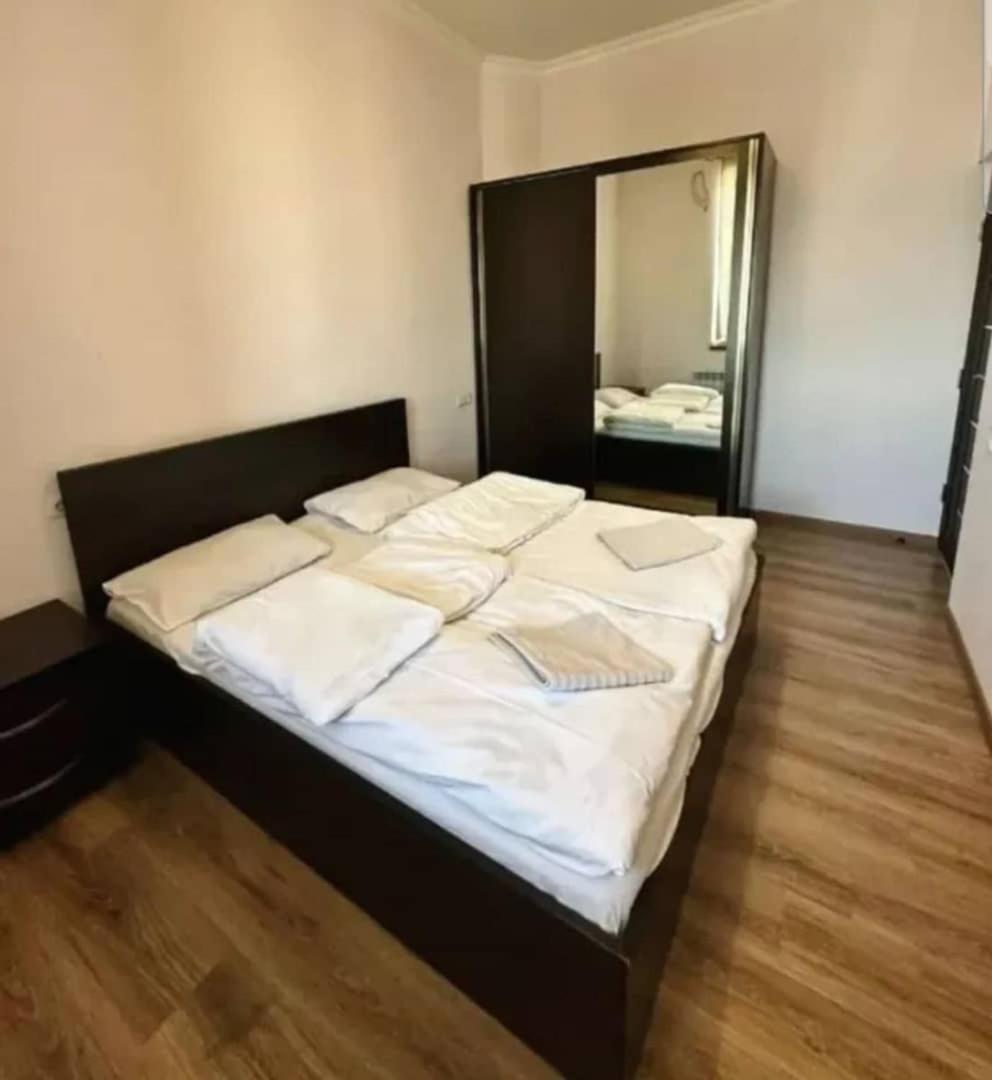 Elite Apartments Yerevan Exterior foto